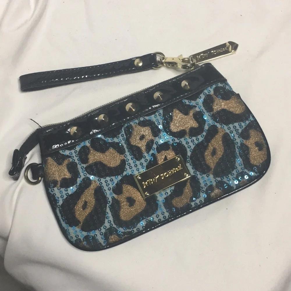 Betsey Johnson betsey johnson